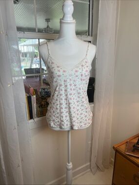 1. State White Floral Lace Cami with Pink Roses size medium.